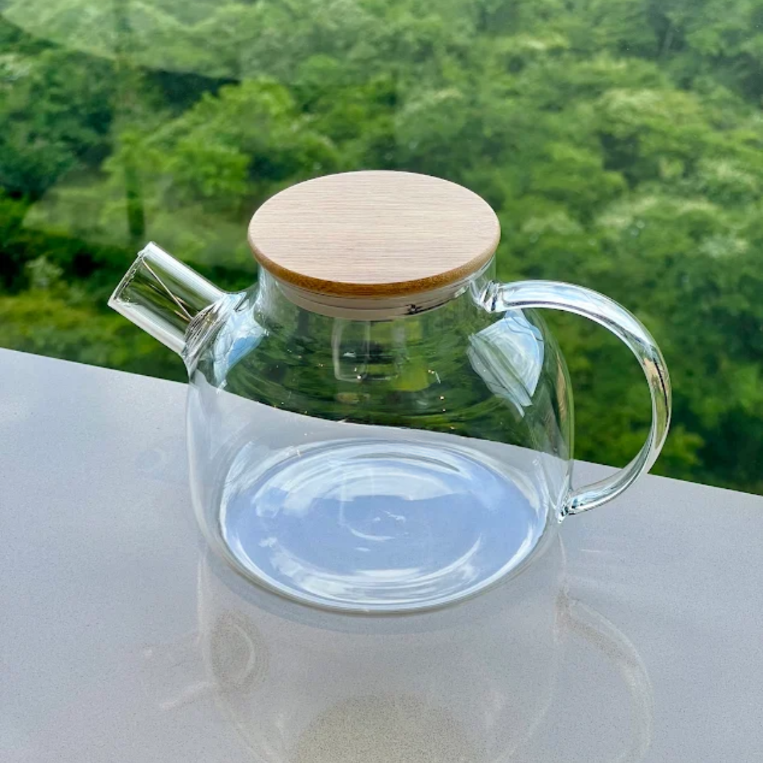 Chaleira de Vidro Stanford com Coador na bancada