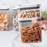 Pote Porta Mantimento Organizador Retangular com Tampa Hermética Natural com Branco Block 1,5 Litros