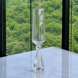 Taça Base Cristal para Champanhe Transparente na bancada