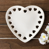 Travessa De Cerâmica Coração Branco - 18 x 17,2 cm