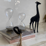 Ampulheta de Vidro Cinza 16cm x 6,5cm - Ela Decora