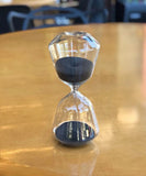 Ampulheta de Vidro Preto 20cm x 8cm - Ela Decora