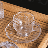 xicara de café com cristal