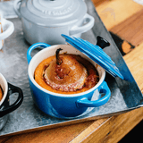 Mini Cocotte Caçarola Cerâmica Azul Marseille com Pegador Preto 14cm Le Creuset