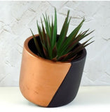 Cachepot Preto e Rose Gold Em Cimento 12,5 x 14 cm Faixa Diagonal - Ela Decora