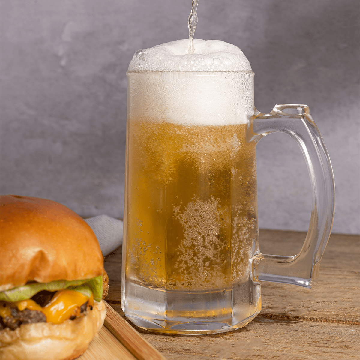 Caneca Para Chopp e Cerveja de Vidro Hamburgo 365ml - Ela Decora