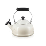 Chaleira Classica com Apito Meringue 1,6 Litros Le Creuset - Ela Decora