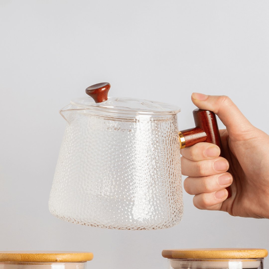 Chaleira de Vidro Borossilicato Martelado com Alça de Bambu 750ml - Ela Decora
