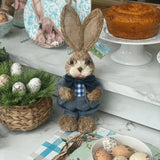 Coelho de Páscoa Decorativo com Roupa Azul e Gravata 35cm - Ela Decora
