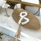 Colar Decorativo de Mesa em Madeira Branco 50cm - Ela Decora