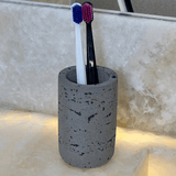 Copo Multiuso em Cimento Chumbo 11cm - Ela Decora