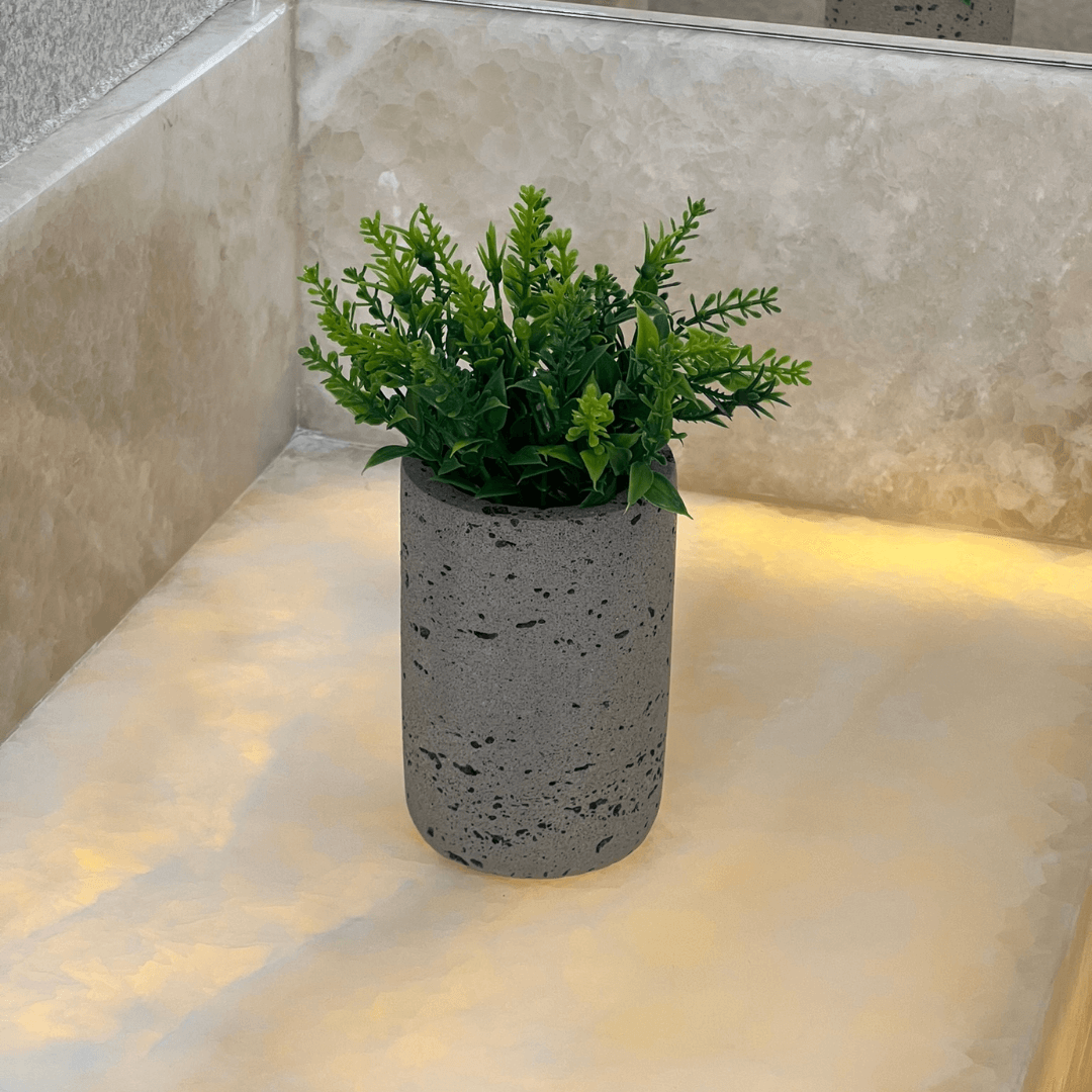 Copo Multiuso em Cimento Chumbo 11cm - Ela Decora