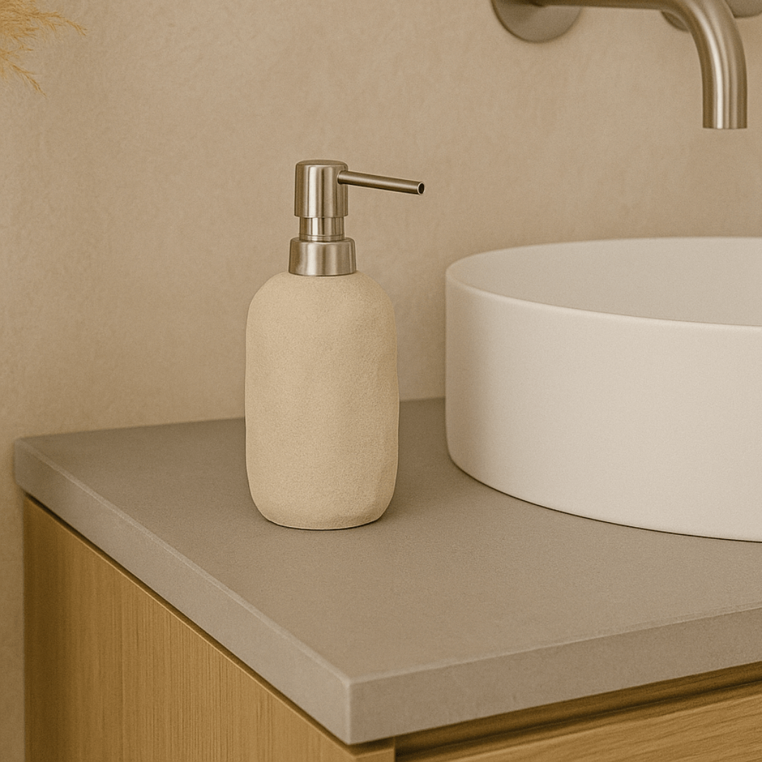 Dispenser Porta Sabonete Líquido em Cerâmica Bege - Ela Decora