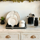 Escorredor De Louças Preto Com Bico Para Escoar Água - Ela Decora