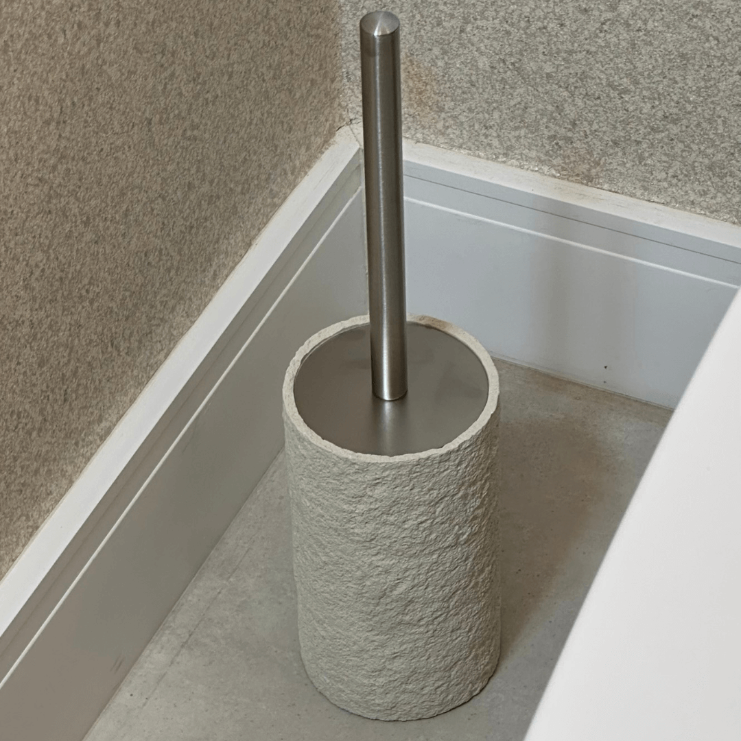 Escova Sanitára em Polirresina Branca 37cm - Ela Decora