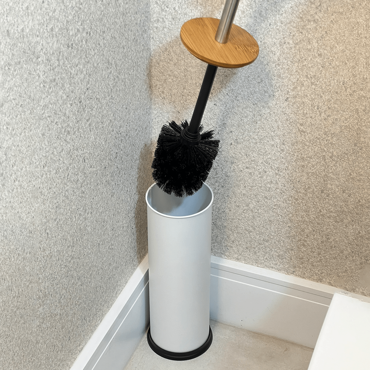 Escova Sanitária em Bambu Branca 28cm - Ela Decora