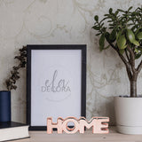 Escultura Home em Porcelana Rose Gold 21cm - Ela Decora
