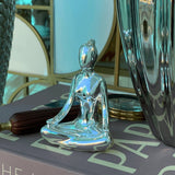 Escultura Mulher Yoga em Porcelana Cromado - Ela Decora