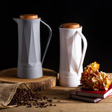 Garrafa Térmica de Plástico Queen Branca 1 Litro - Ela Decora