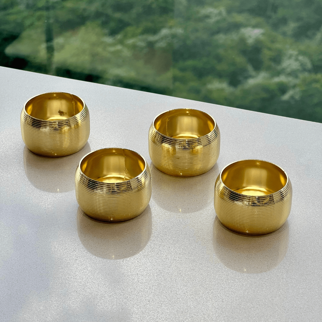 Jogo 4 Anéis para Guardanapo de Aço Circle Dourado 4,5cm - Ela Decora