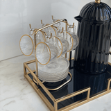 conjunto de xícaras no porta xicara s dourado