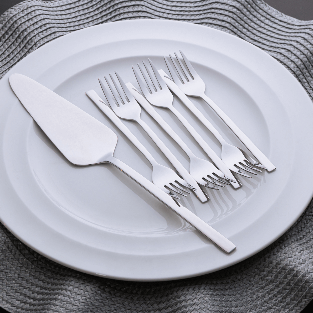 jogo de garfos de sobremesa e espátula para bolo