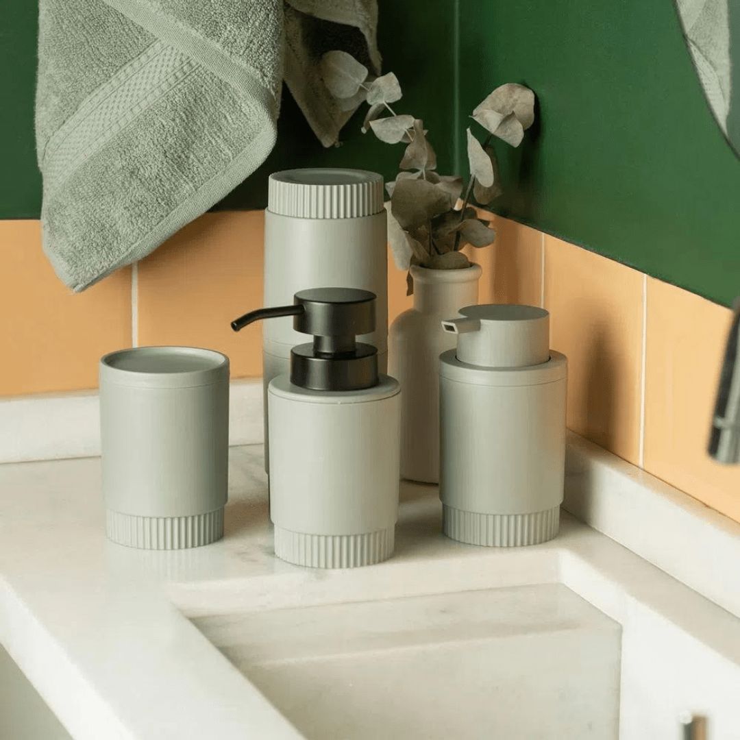 Kit Acessórios para Banheiro Dorica Verde Salvia 4 Peças - Ela Decora