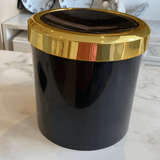 Lixeira Basculante 5 Litros Preta com Dourado - Ela Decora