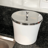 Lixeira com Aro Branca com Tampa Cromada - 3 Litros - Ela Decora