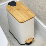 Lixeira com Pedal e Tampa de Bambu Practice Branca 5L - Ela Decora