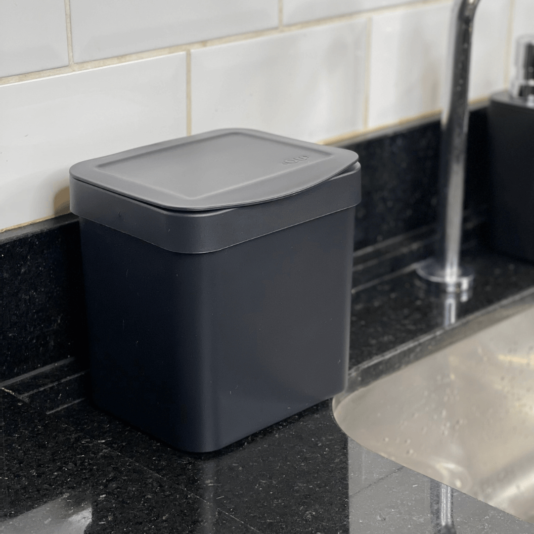 Lixeira Trium 2,5 Litros Preta - Ela Decora