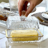 Manteigueira Petra Cristal Ecológico e Fio de Ouro com Tampa 17cm - Ela Decora