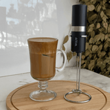 Mixer Elétrico para Bebidas em Aço Inox e Plástico com Suporte - Ela Decora