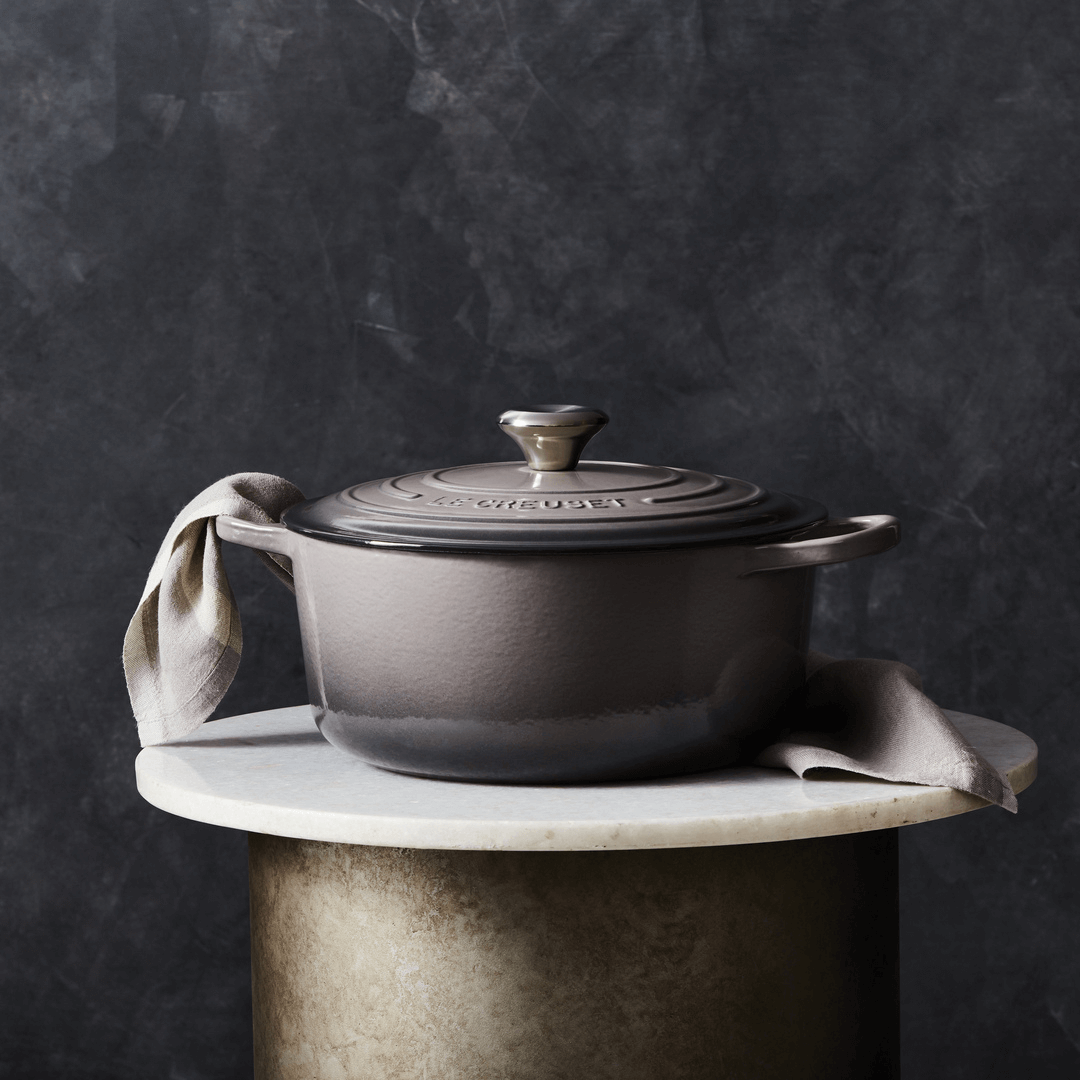 Panela Redonda Signature Flint Le Creuset - 20cm - Ela Decora