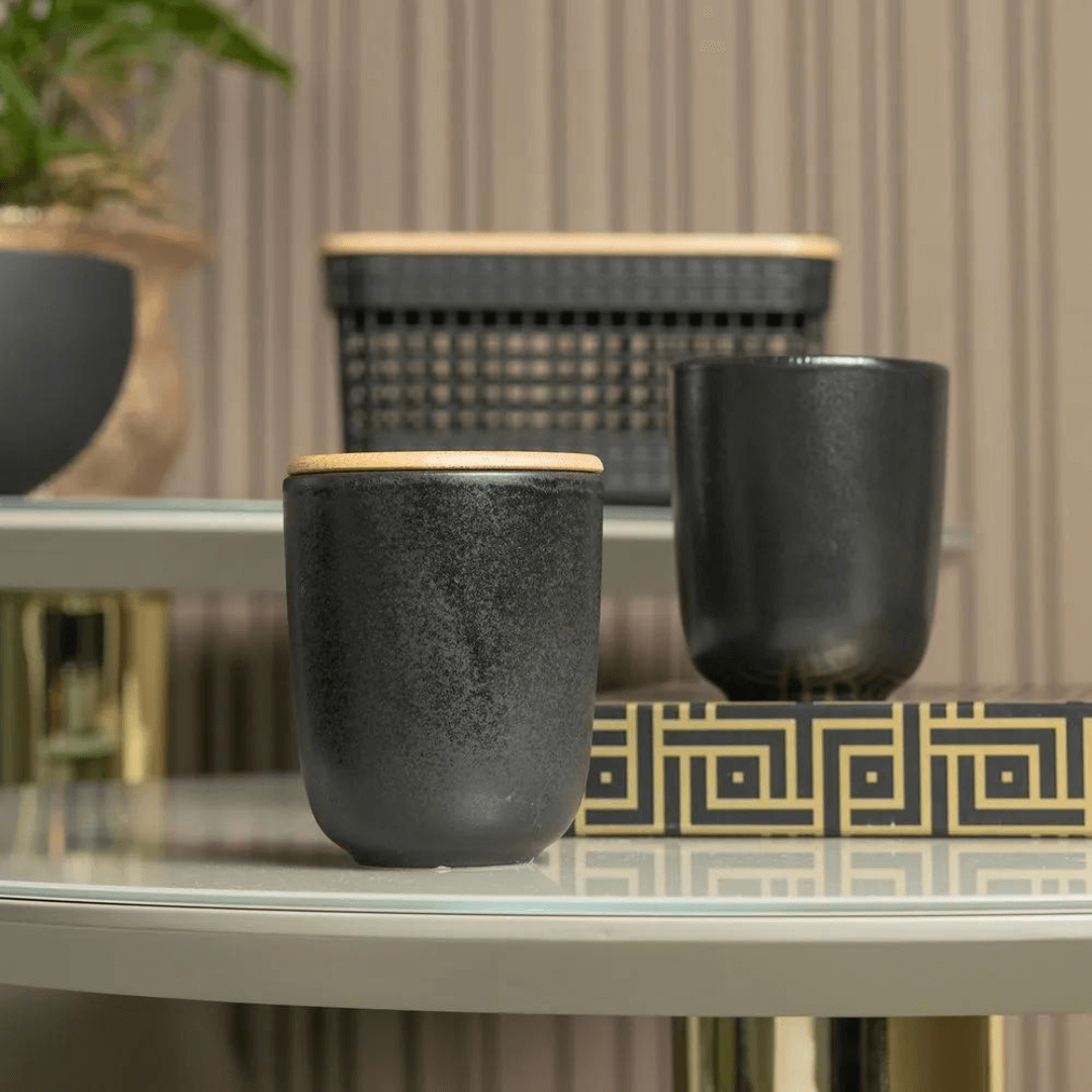 Porta Algodão e Cotonete Cerâmica com Tampa de Bambu Preto Marmorizado - Ela Decora