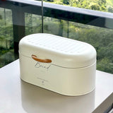 Porta Pão de Metal com Alça de Madeira Off White - Ela Decora