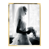 Porta Retrato Classic de Aço Dourado 20cm x 25cm - Ela Decora