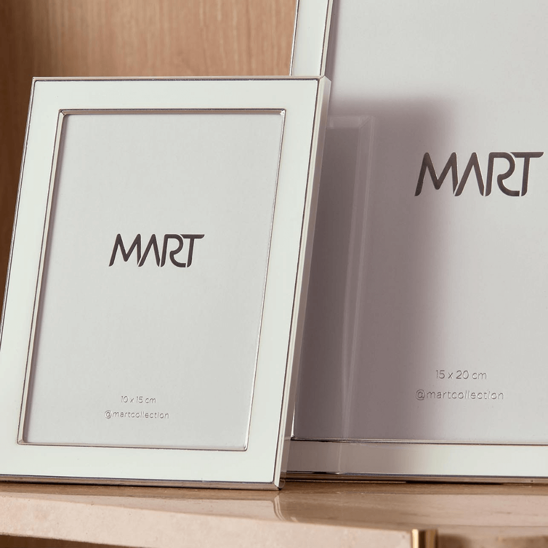 Porta Retrato de Metal Cromado 10x15cm - Ela Decora