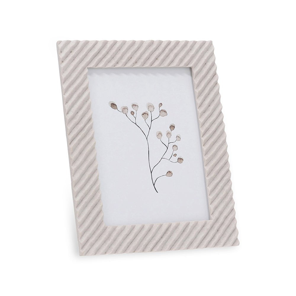 Porta Retrato em Polirresina Cinza 15X20 - Ela Decora