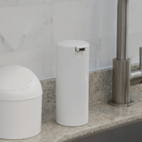 porta detergente na pia da cozinha com lixeira branca basculante