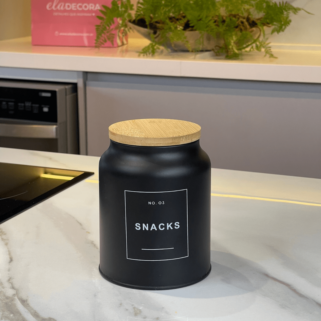 Pote Hermético para Snacks Sense 1,1 Litros Preto - Ela Decora