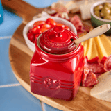 Pote para Geleia em Cerâmica Vermelho 450ml Le Creuset - Ela Decora
