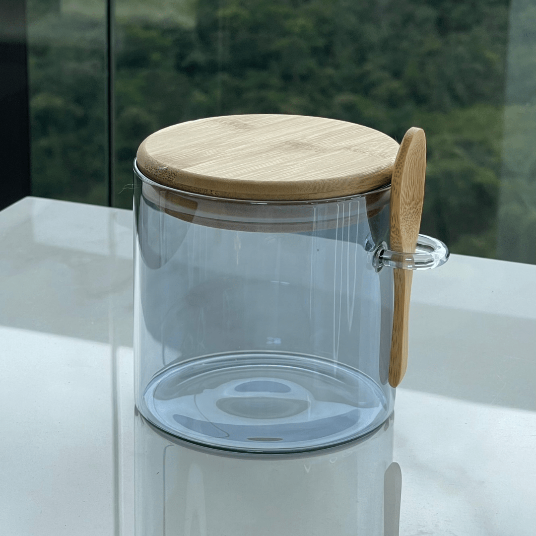 Pote Porta Mantimentos Vidro Borossilicato Cinza com Tampa e Colher de Bambu 500ml - Ela Decora