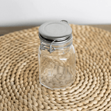 Porta Tempero Hermético de Vidro com Tampa em Metal Cromado 8cm