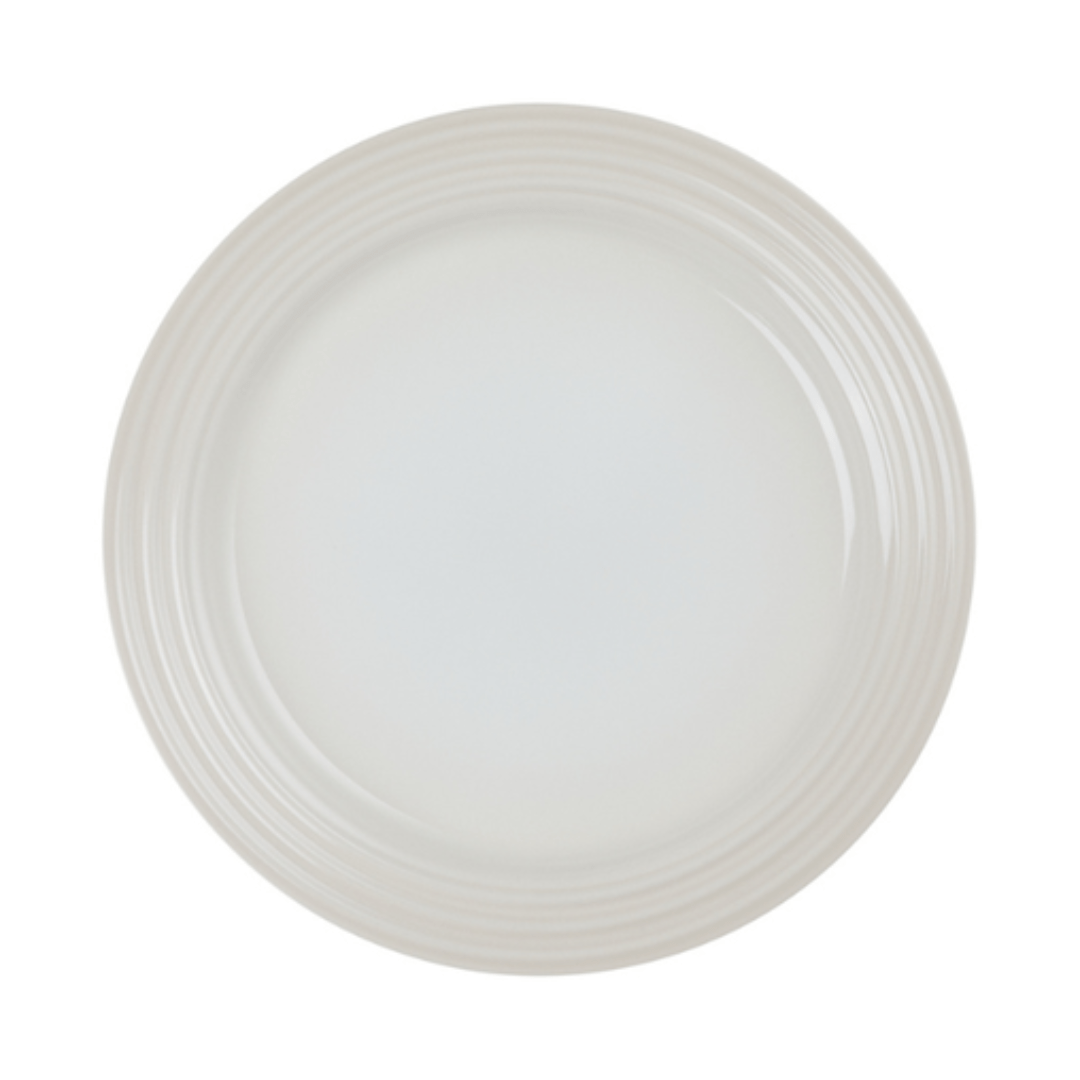 Prato em cerâmica branca para mesa posta