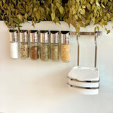 Suporte Cromado com Saleiro Branco 500g Para Barra - Ela Decora