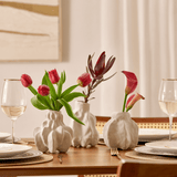 Vasos pequenos para decoração de mesa posta