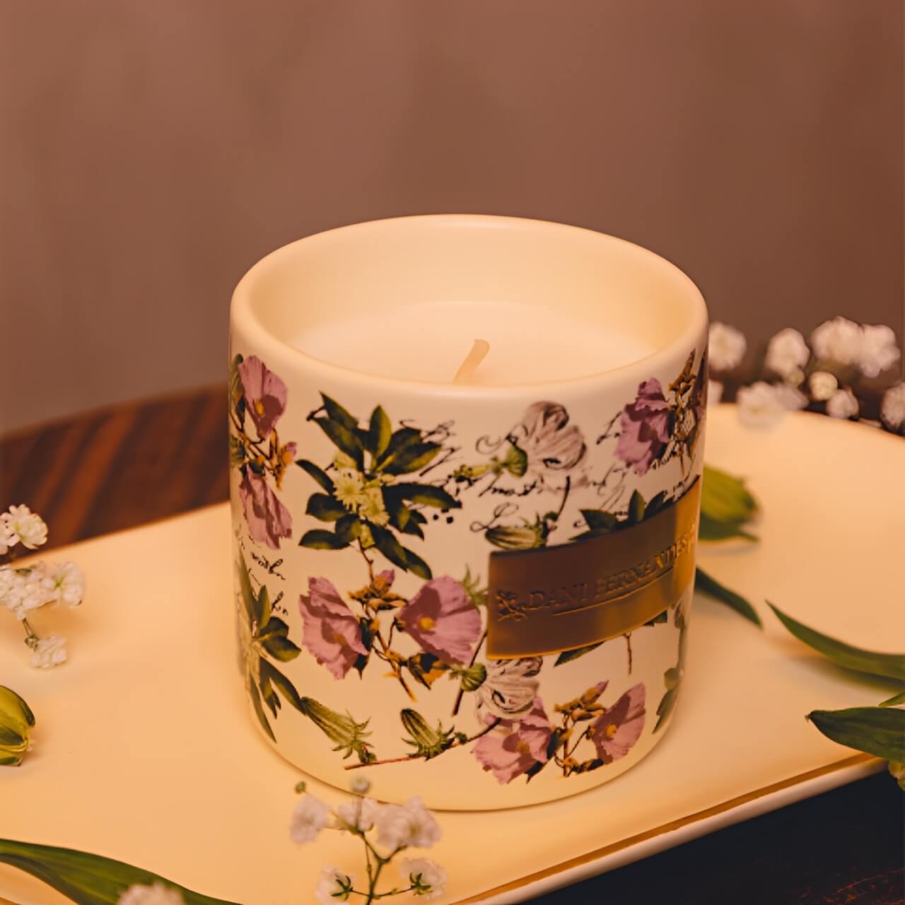 Vela Perfumada Tênue Jardim Secreto 170g Dani Fernandes - Ela Decora