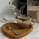 Xícara de Chá com Prato de Coração Madeira Teca - 190 ml - Ela Decora