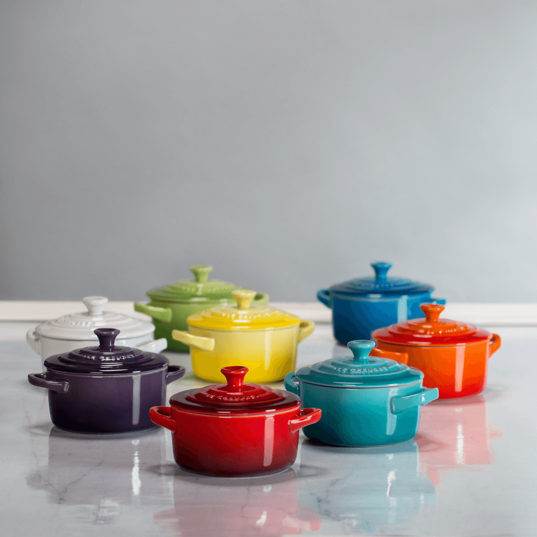 Mini Cocotte Caçarola Cerâmica Azul Marseille com Pegador Preto 14cm Le Creuset